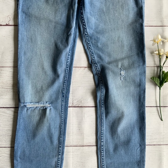 Hollister High Rise Super Skinny Distressed Jean - Picture 5 of 13